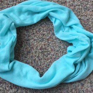 Worn once mint green knit infinity scarf